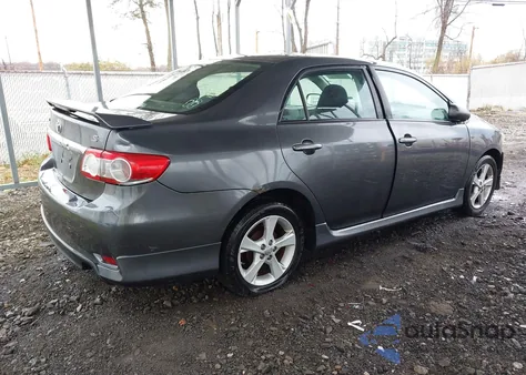 2012 Toyota Corolla S из США, поврежденный, VIN 2T1BU4EE7CC836973